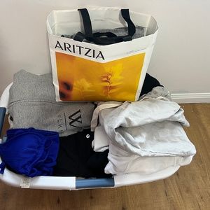Women’s clothing lot